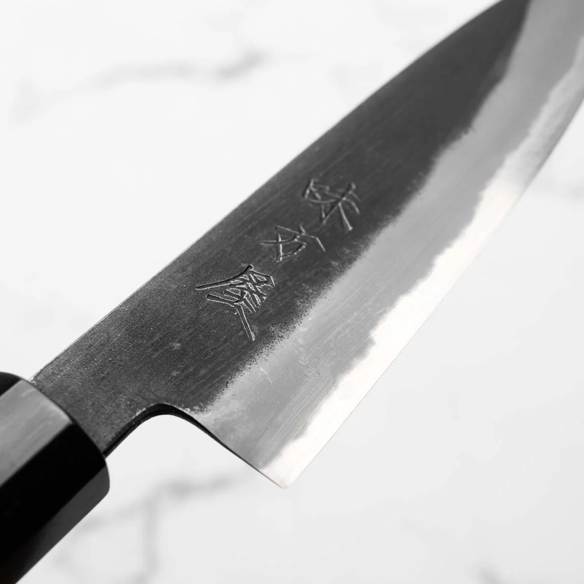 Mutsumi Hinoura Ajikataya White 2 Petty 135mm - Rosewood & Black Horn - Image 5