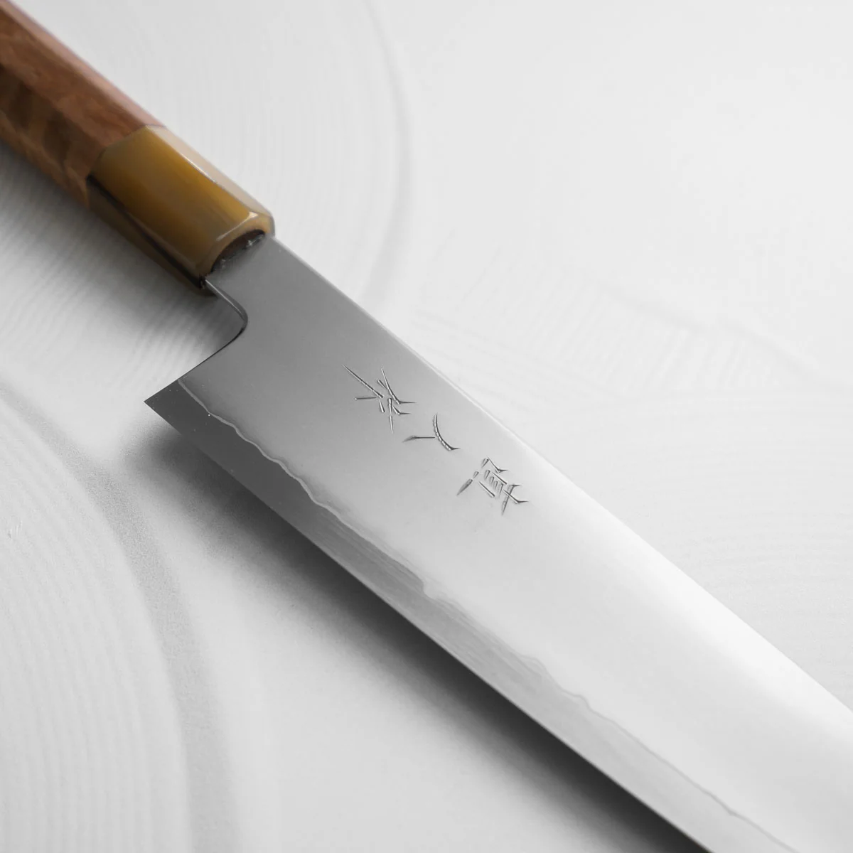 Myojin Riki Seisakusho SG2 Gyuto 210mm - Double Blonde - Image 4