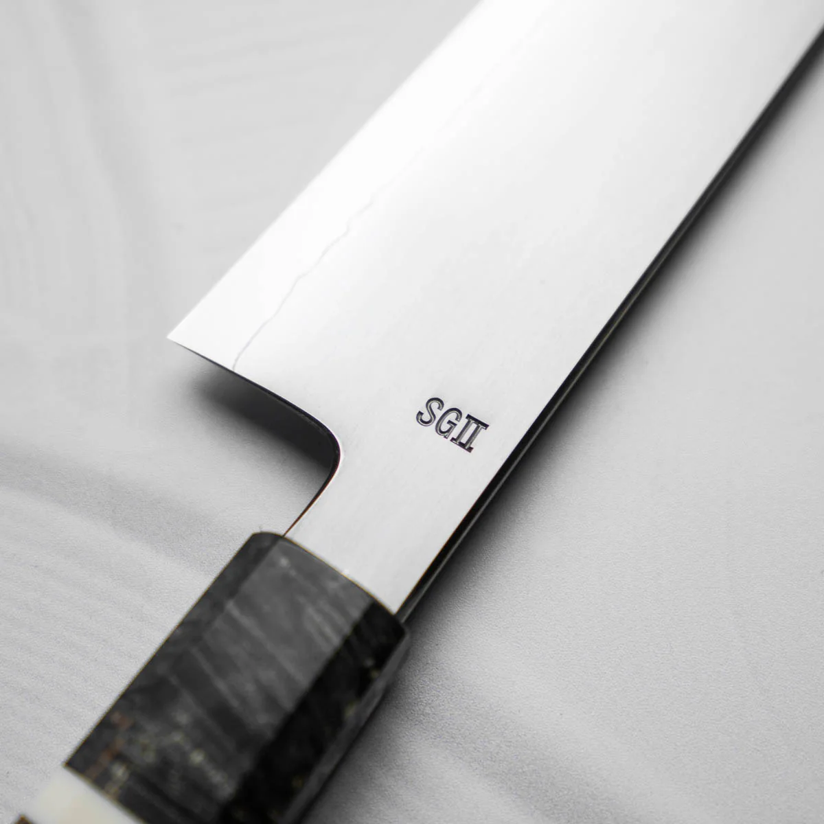 Myojin Riki Seisakusho SG2 Gyuto 210mm - Maple - Image 3