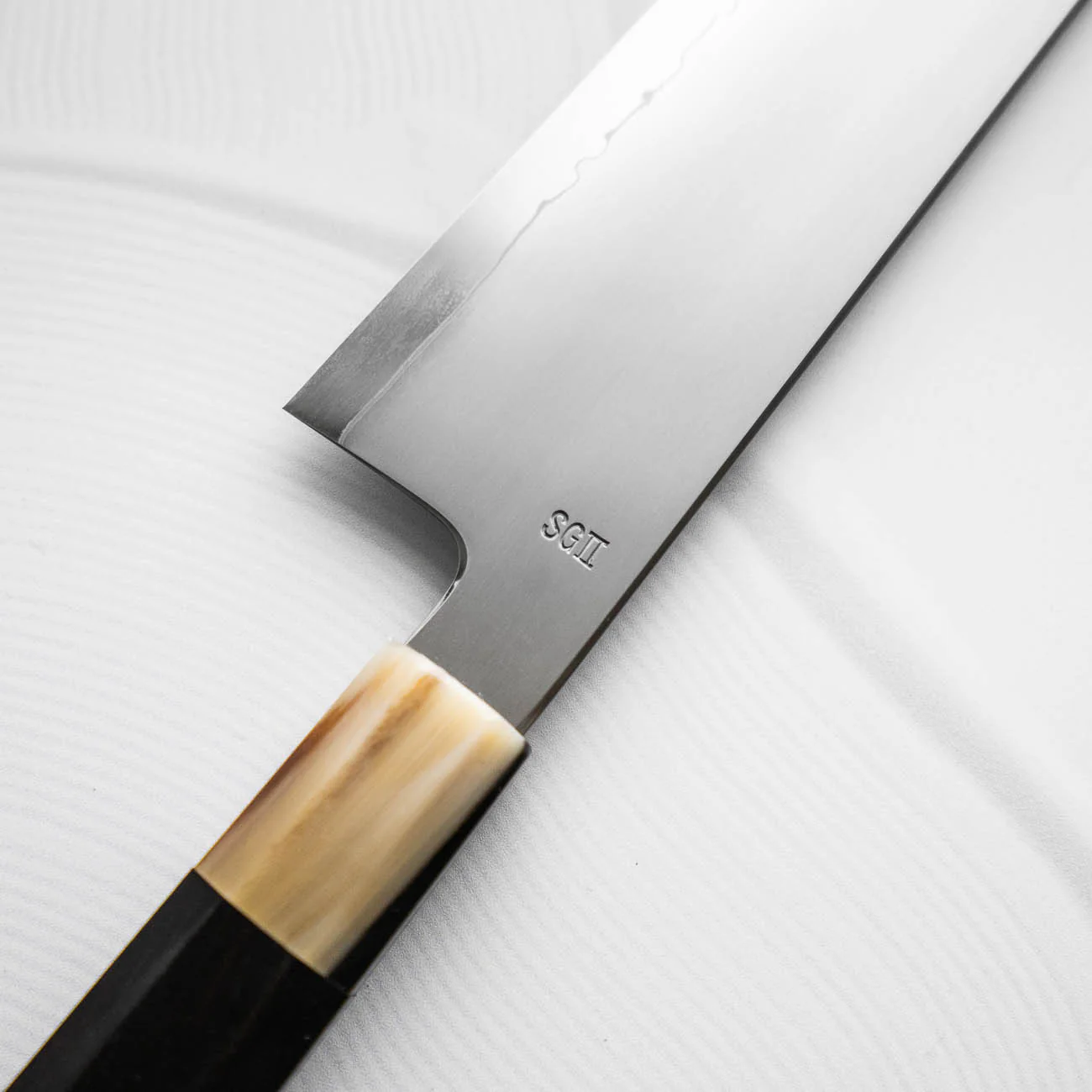 Myojin Riki Seisakusho SG2 Gyuto 240mm - African Blackwood - Image 3