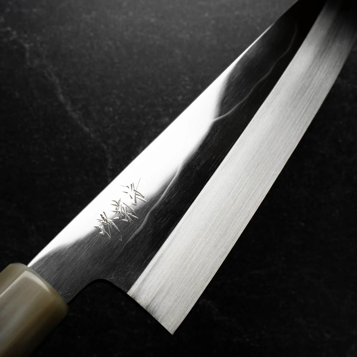 Nakagawa x Sakai Kikumori White 2 Mt Fuji Honyaki Gyuto 240mm - Image 2