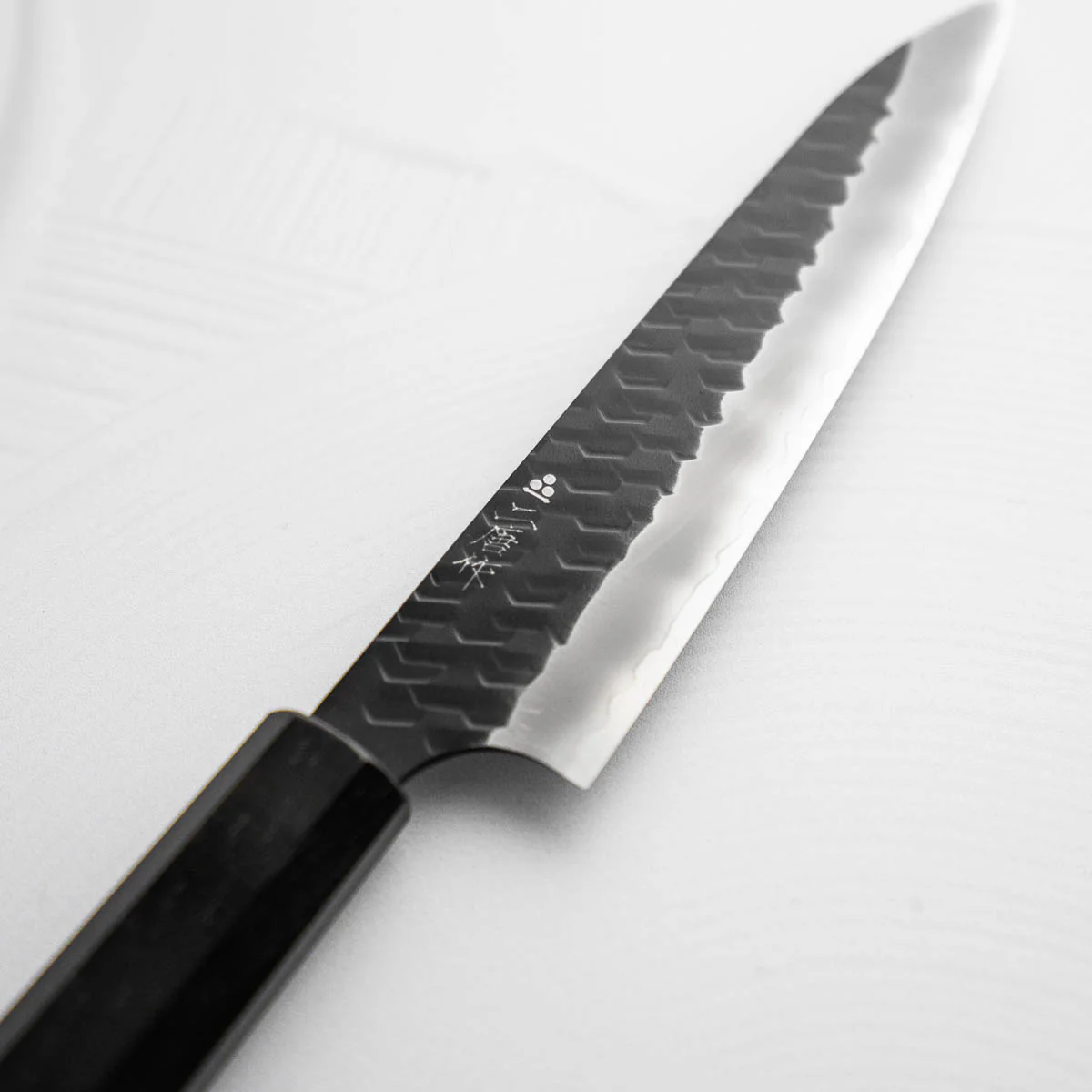 Nigara Hamono SG2 Kurouchi Tsuchime Petty 150mm - Ebony - Image 5