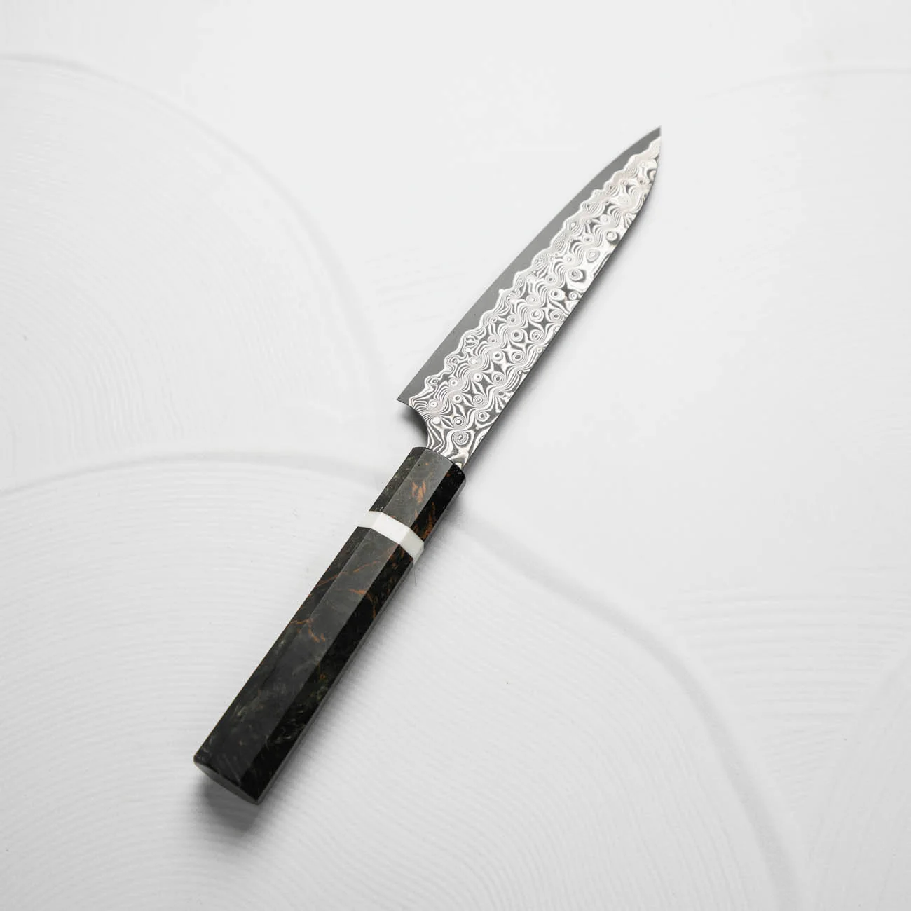 Nigara Hamono SG2 "Raindrop" Damascus Petty 150mm - Maple - Image 4