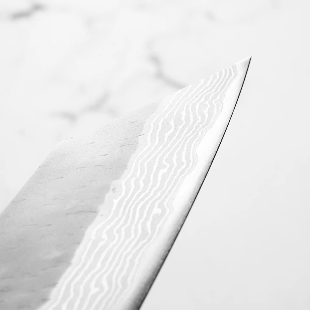 Nigara Hamono VG10 Tsuchime Damascus Kiritsuke 240mm - Ebony - Image 7