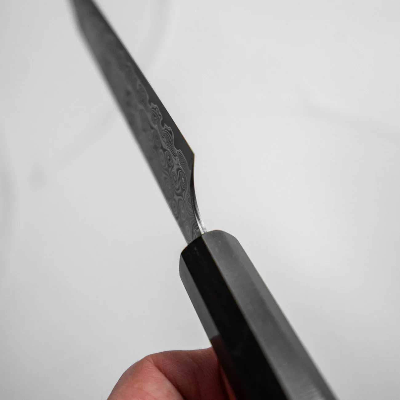 Nigara Hamono SG2 "Raindrop" Damascus Kiritsuke Petty 150mm - Ebony - Image 6