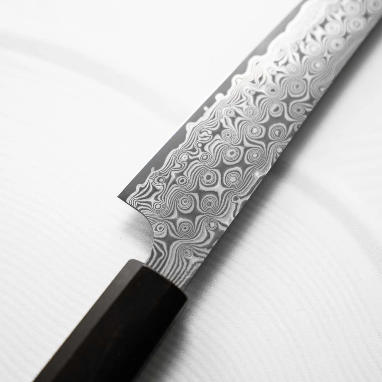 Nigara Hamono SG2 "Raindrop" Damascus Kiritsuke Petty 150mm - Ebony - Image 9