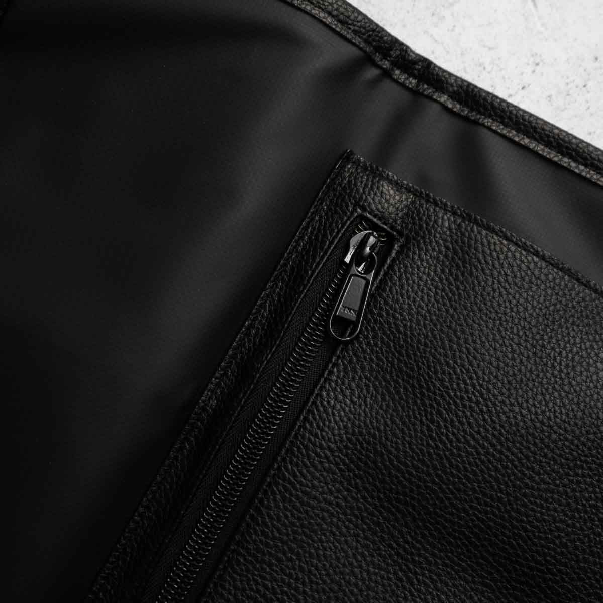 Porter 17 Pocket Polymer Leather Trim Knife Bag - Image 3