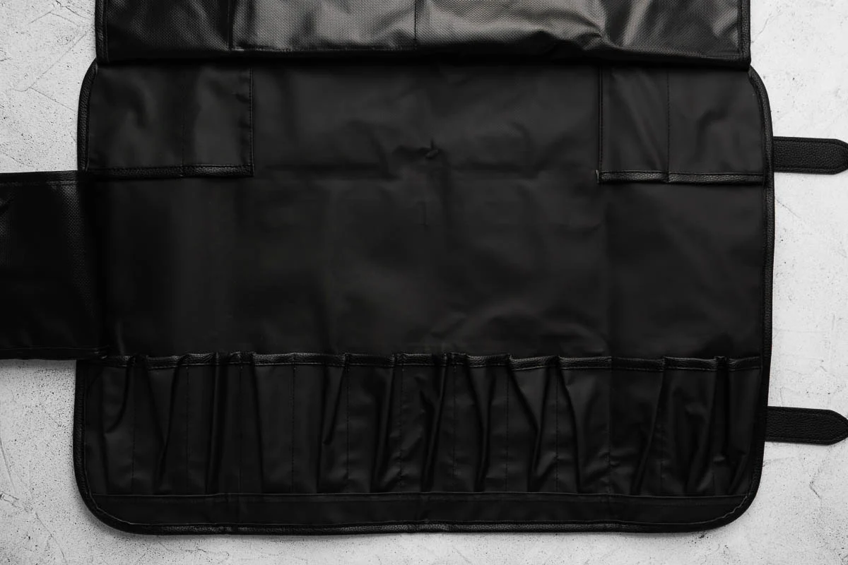 Porter 17 Pocket Polymer Leather Trim Knife Bag - Image 5