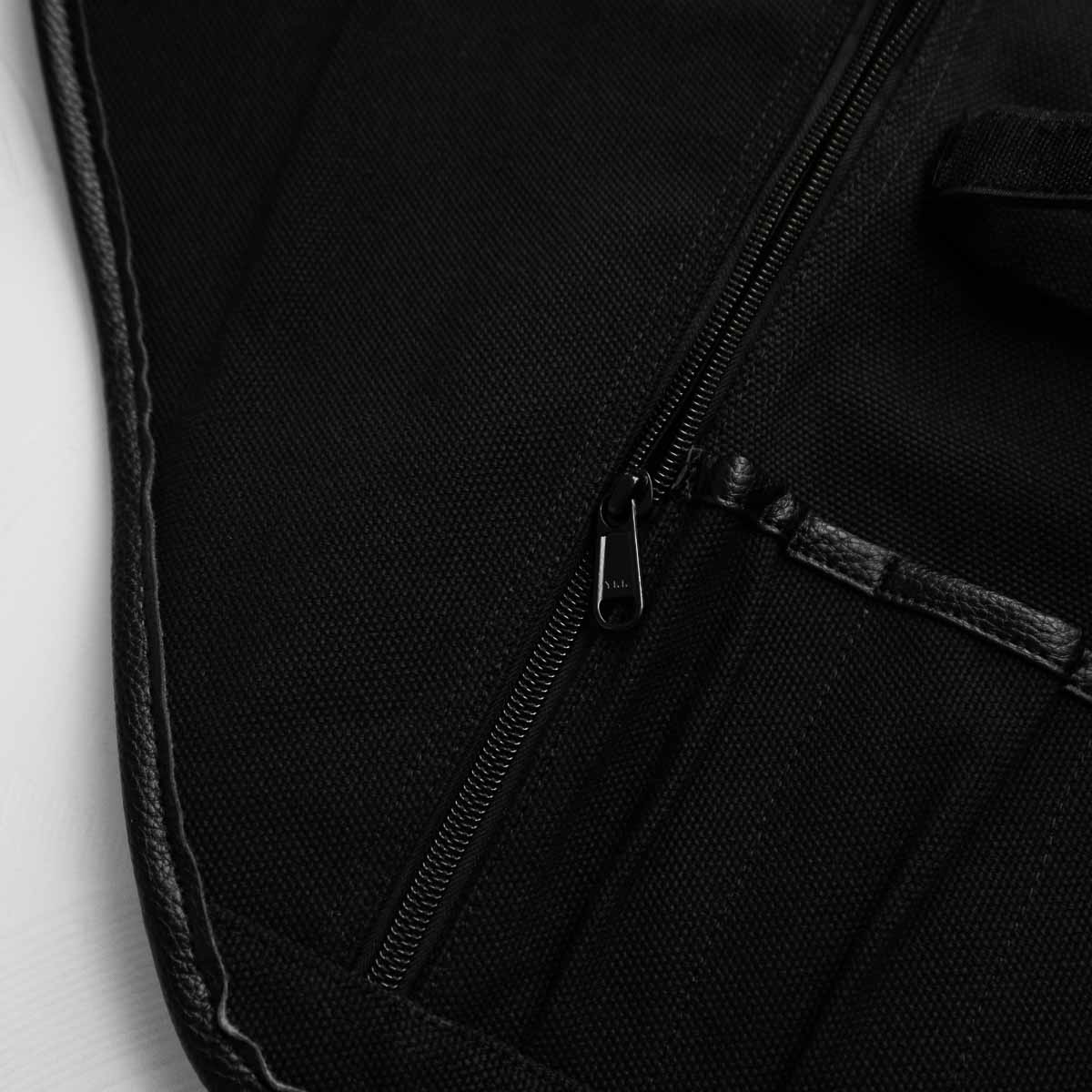 Porter 5 Pocket Waxed Canvas Knife Roll - Image 5