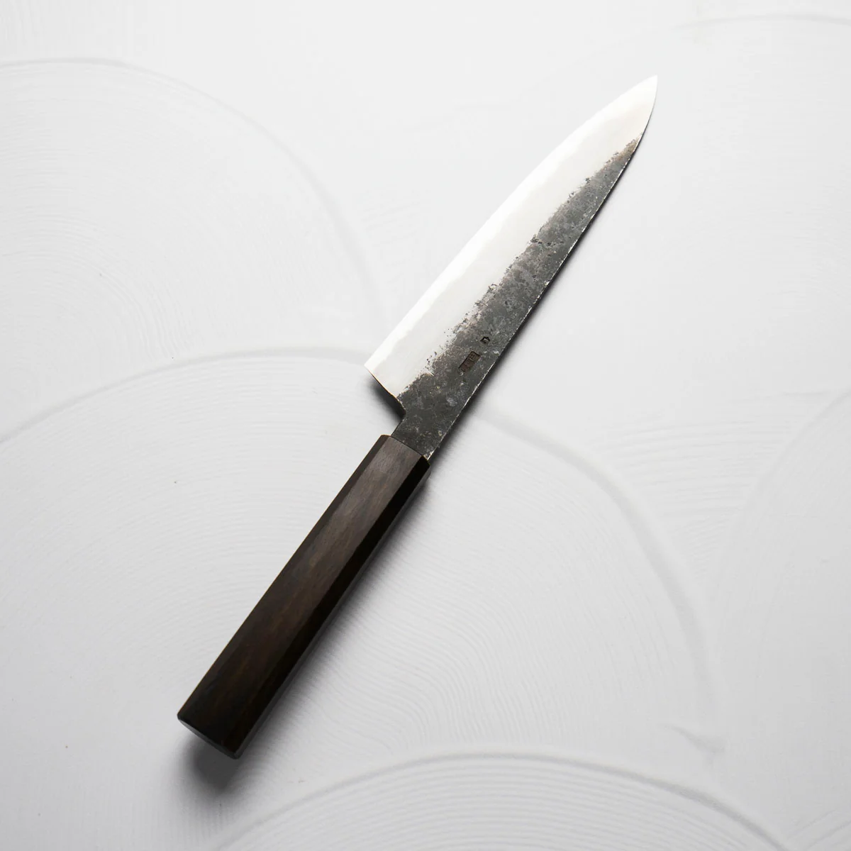 Sakai Kikumori "Kikuzuki Kuro" Gyuto 210mm - Image 3