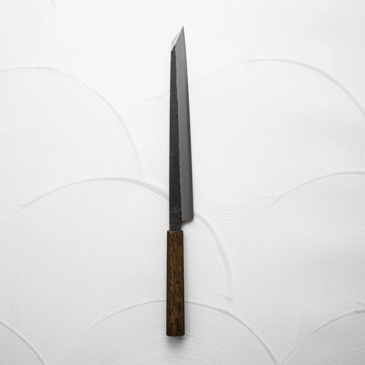 Sakai Kikumori "Kikuzuki Kuro" Kiritsuke Yanagiba 270mm - Image 4