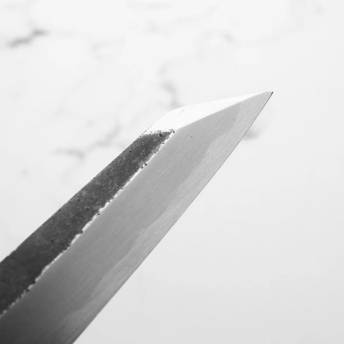Sakai Kikumori "Kikuzuki Kuro" Kiritsuke Yanagiba 270mm - Persimmon - Image 7