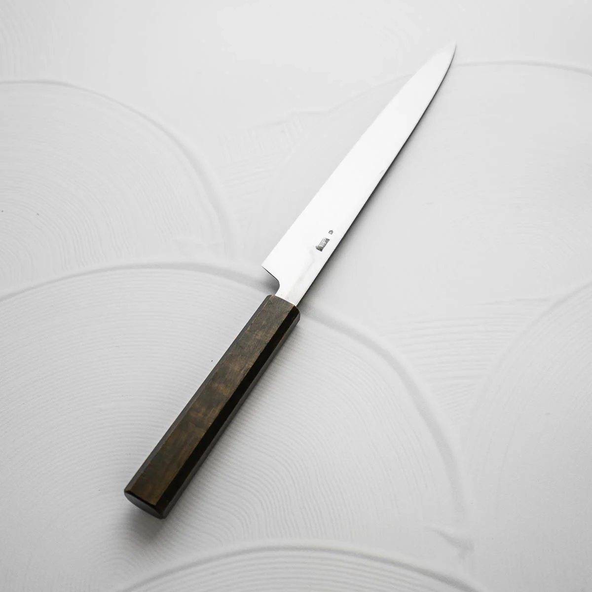 Sakai Kikumori "Kikuzuki Kuro" Yanagiba 240mm - Image 6