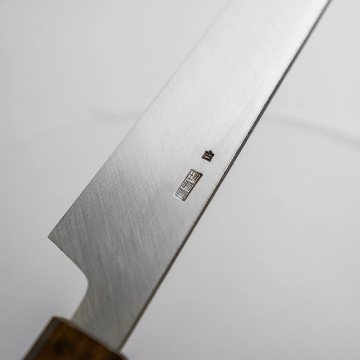 Sakai Kikumori "Kikuzuki Kuro" Yanagiba 270mm - Image 5