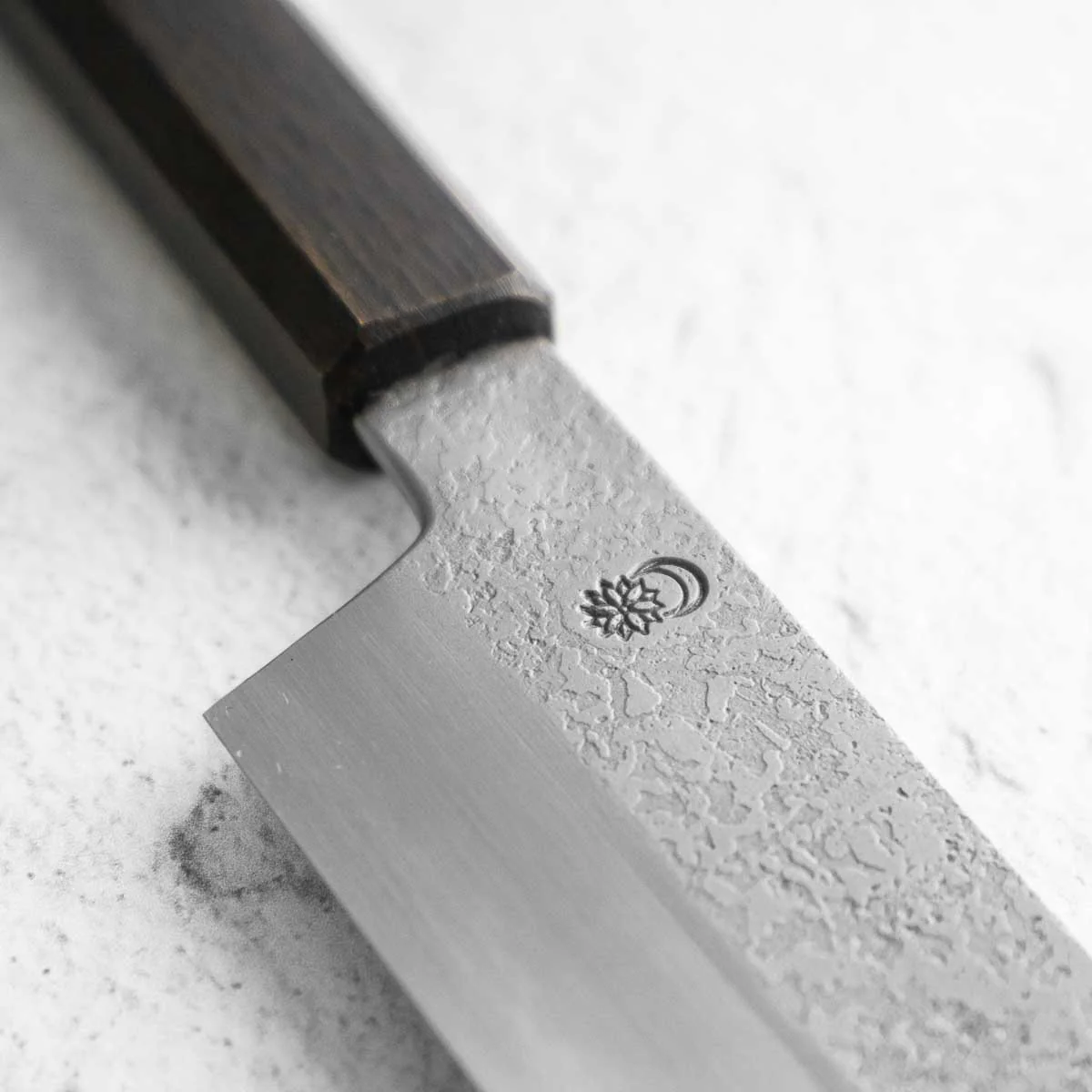 Sakai Kikumori "Kikuzuki Rin" Bunka 165mm - Image 4