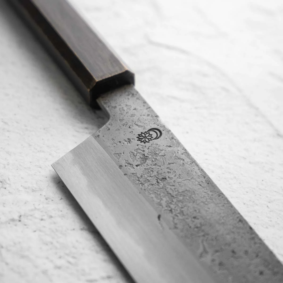 Sakai Kikumori "Kikuzuki Rin" Gyuto 240mm - Image 6