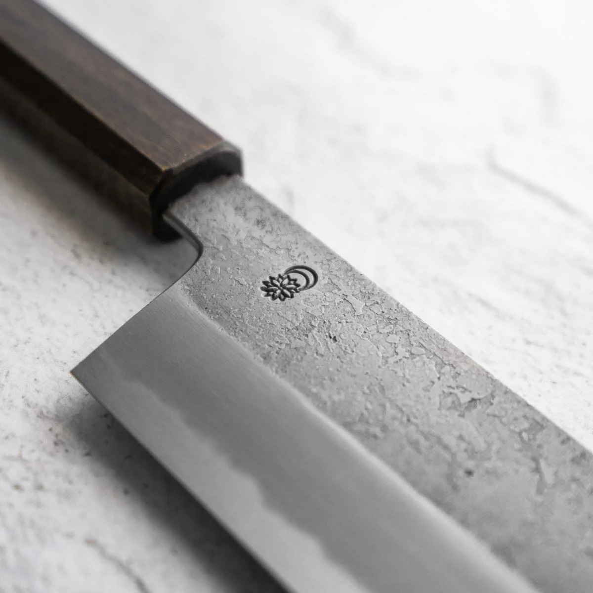 Sakai Kikumori "Kikuzuki Rin" Gyuto 270mm - Image 4