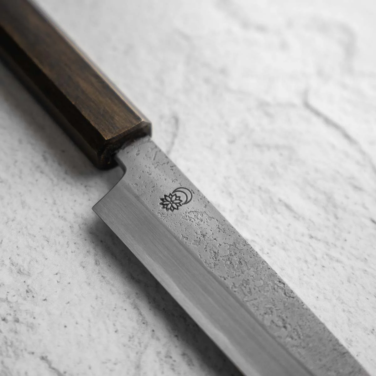 Sakai Kikumori "Kikuzuki Rin" Petty 150mm - Image 6