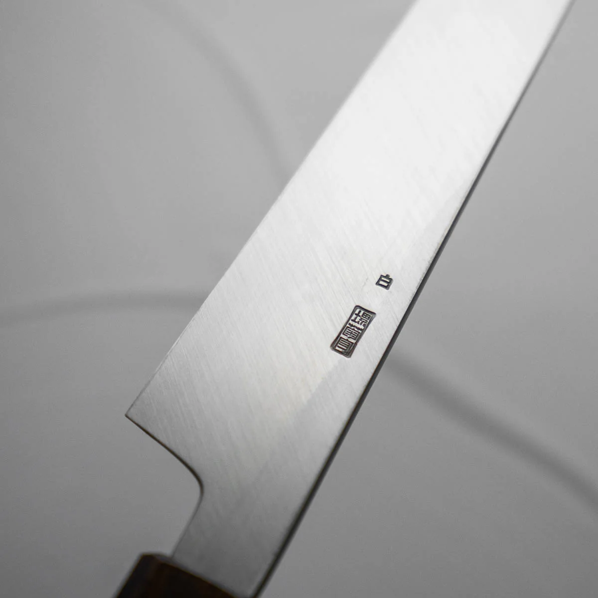 Sakai Kikumori "Kikuzuki Rin" Yanagiba 270mm - Image 3