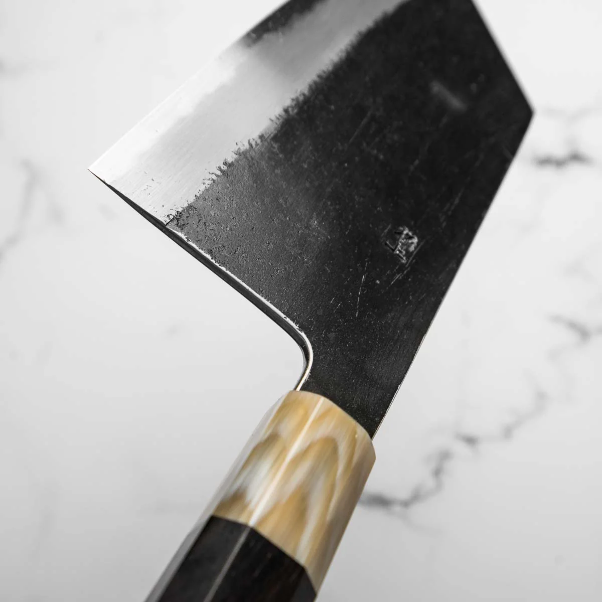 Sakai Kikumori White 2 Kiritsuke Cleaver 180mm - Ebony & Blonde - Image 4