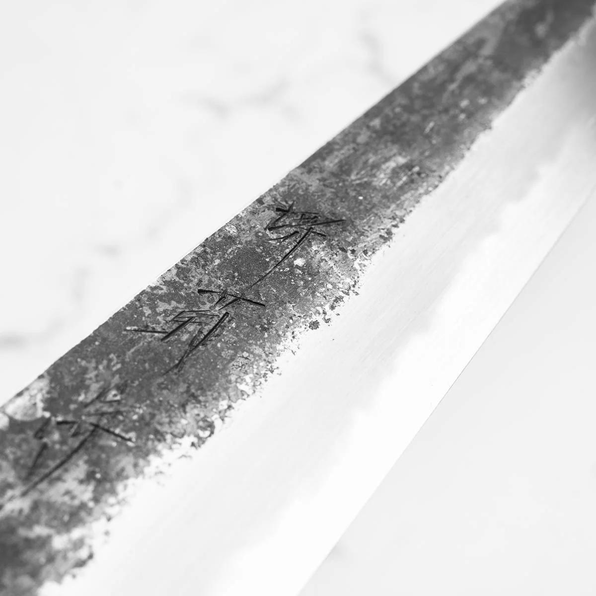 Sakai Kikumori White 2 Kurouchi Kiritsuke Sujihiki 300mm - Persimmon - Image 5
