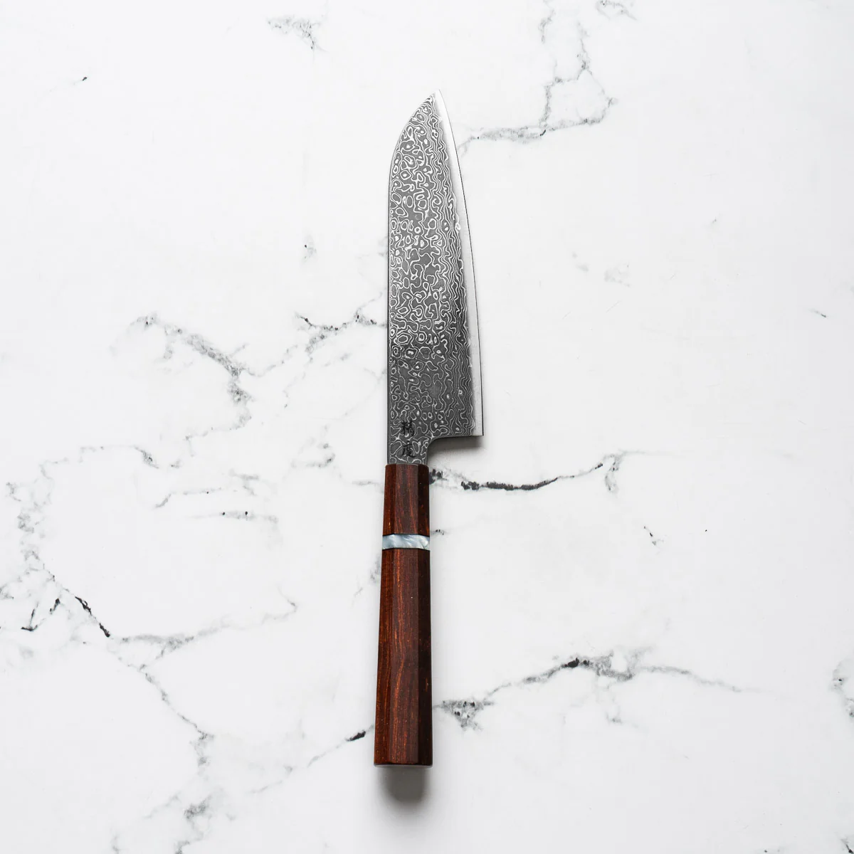 Seido VG10 Kurozome Nickel Damascus Santoku 180mm - Sandalwood - Image 3