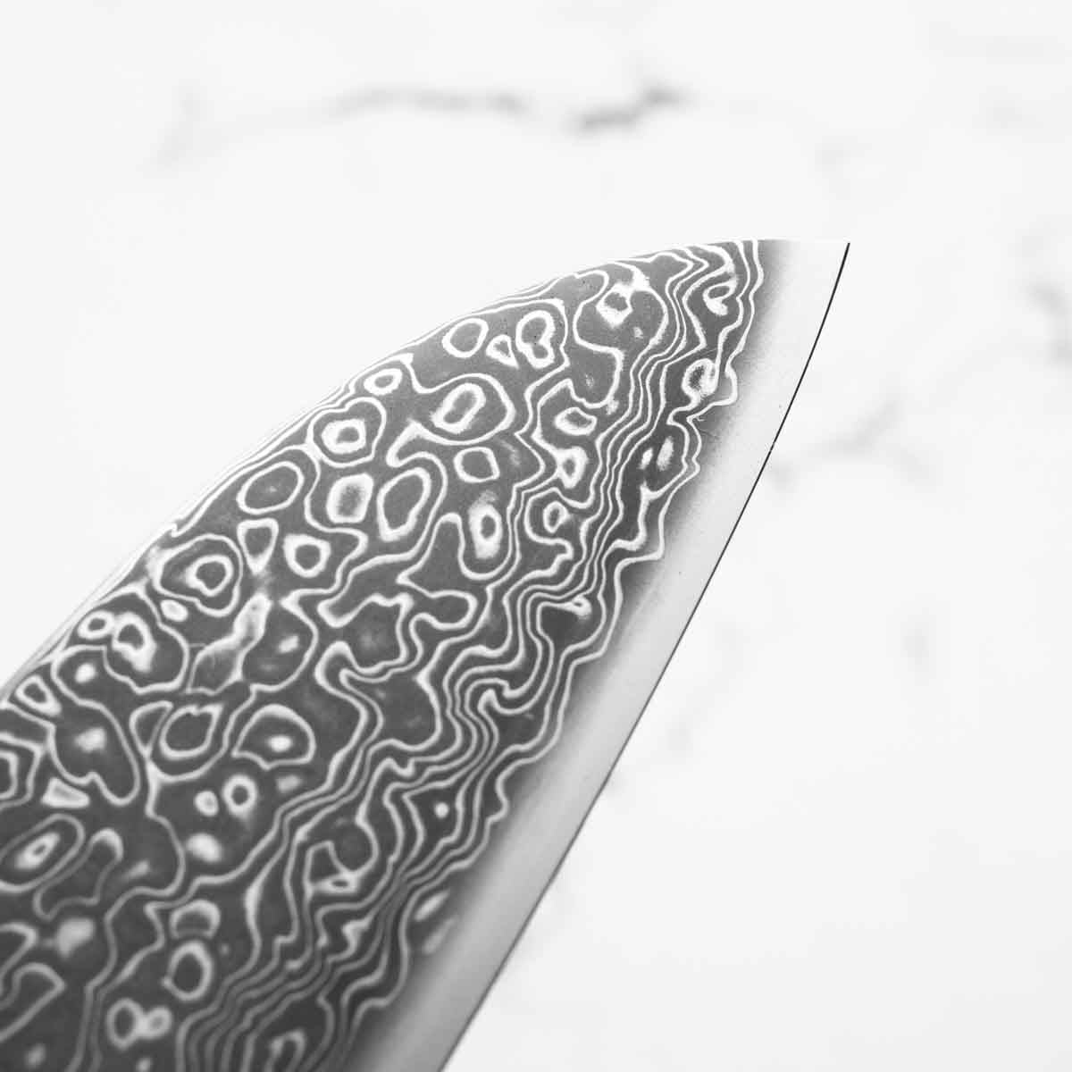Seido VG10 Kurozome Nickel Damascus Santoku 180mm - Dark Carbon Fibre - Image 7