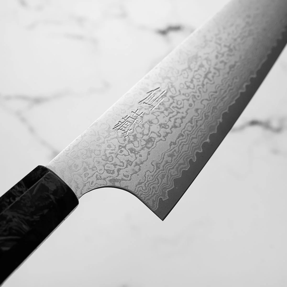 Senzo Black VG10 Damascus Bunka 165mm - Dark Carbon Fibre - Image 5