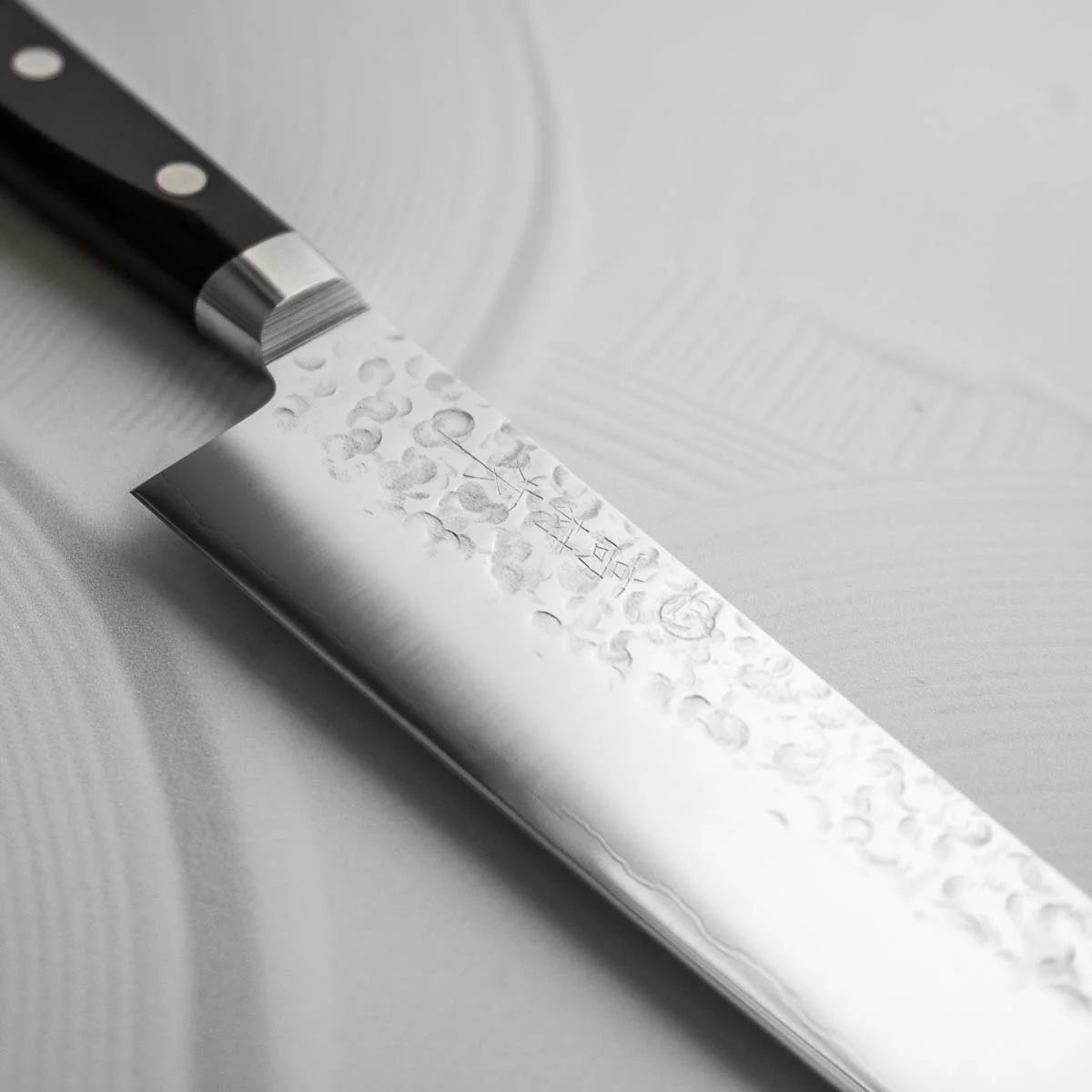 Takamura Migaki VG10 Tsuchime Gyuto 210mm - Image 4