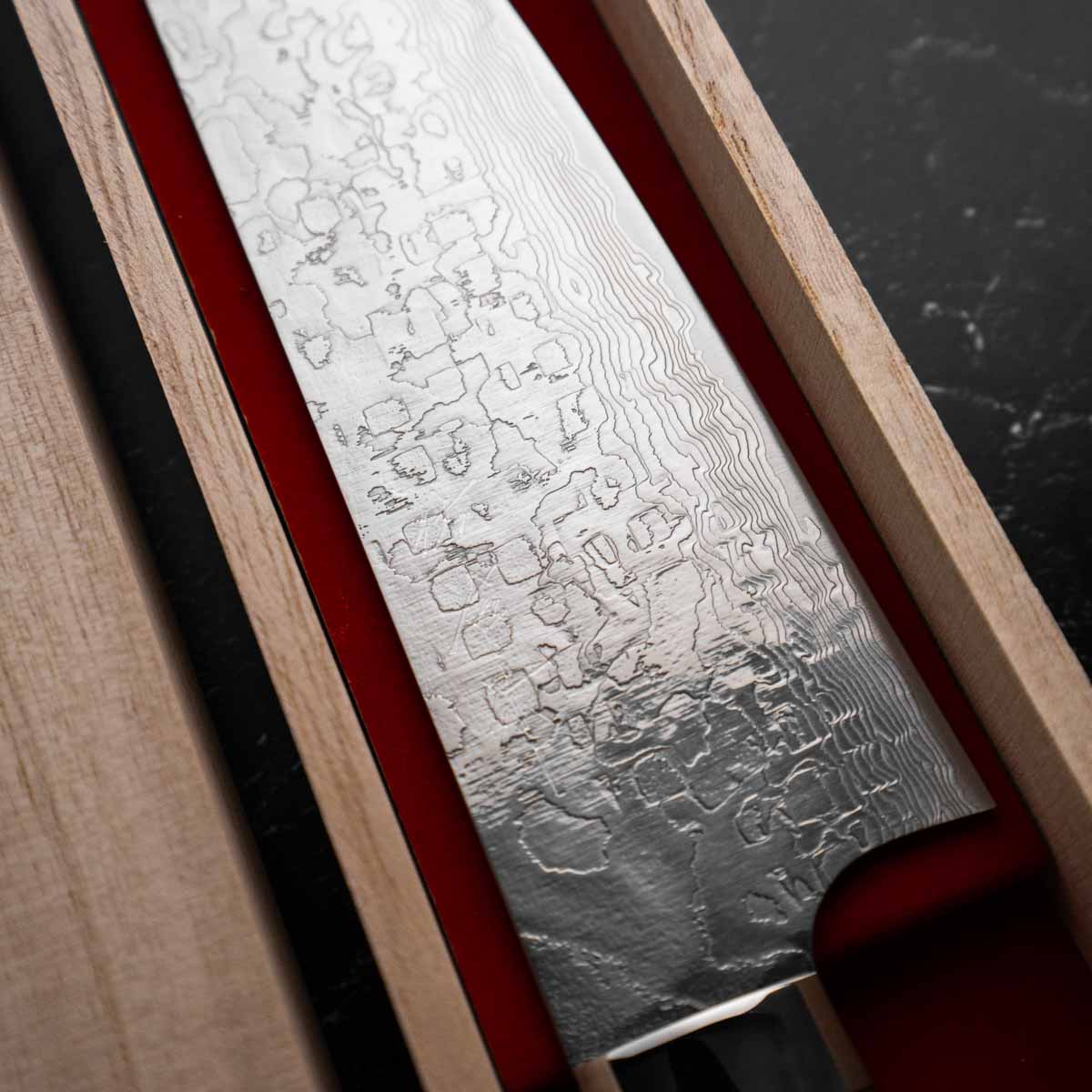 Takeshi Saji R2/SG2 Diamond Damascus Bunka 175mm - Image 7