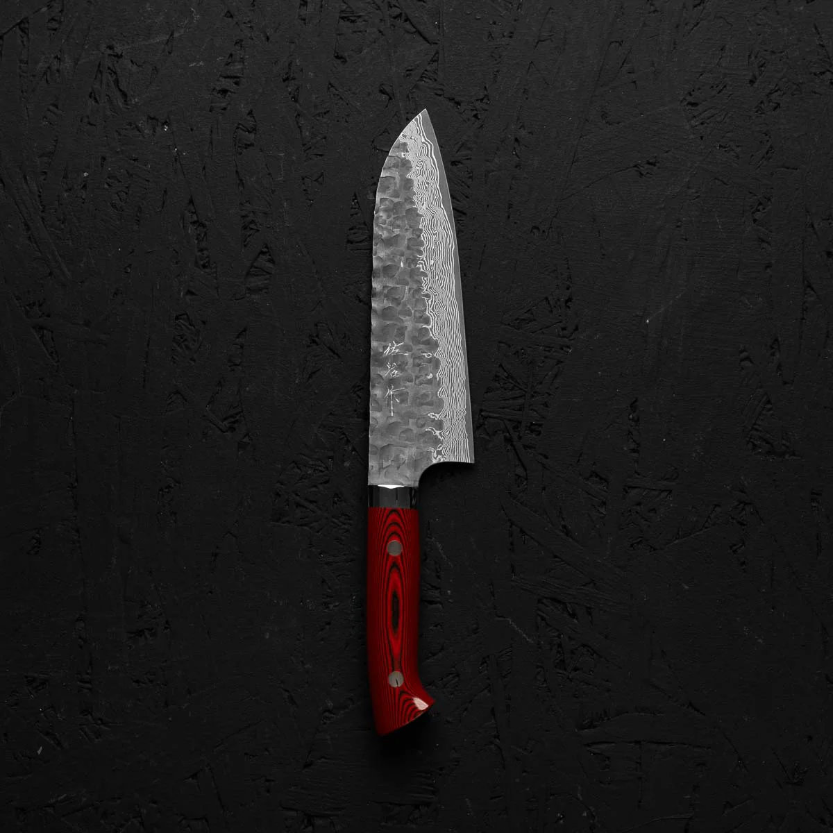 Takeshi Saji VG10 Forged Tsuchime Santoku - Red Weave - Image 3