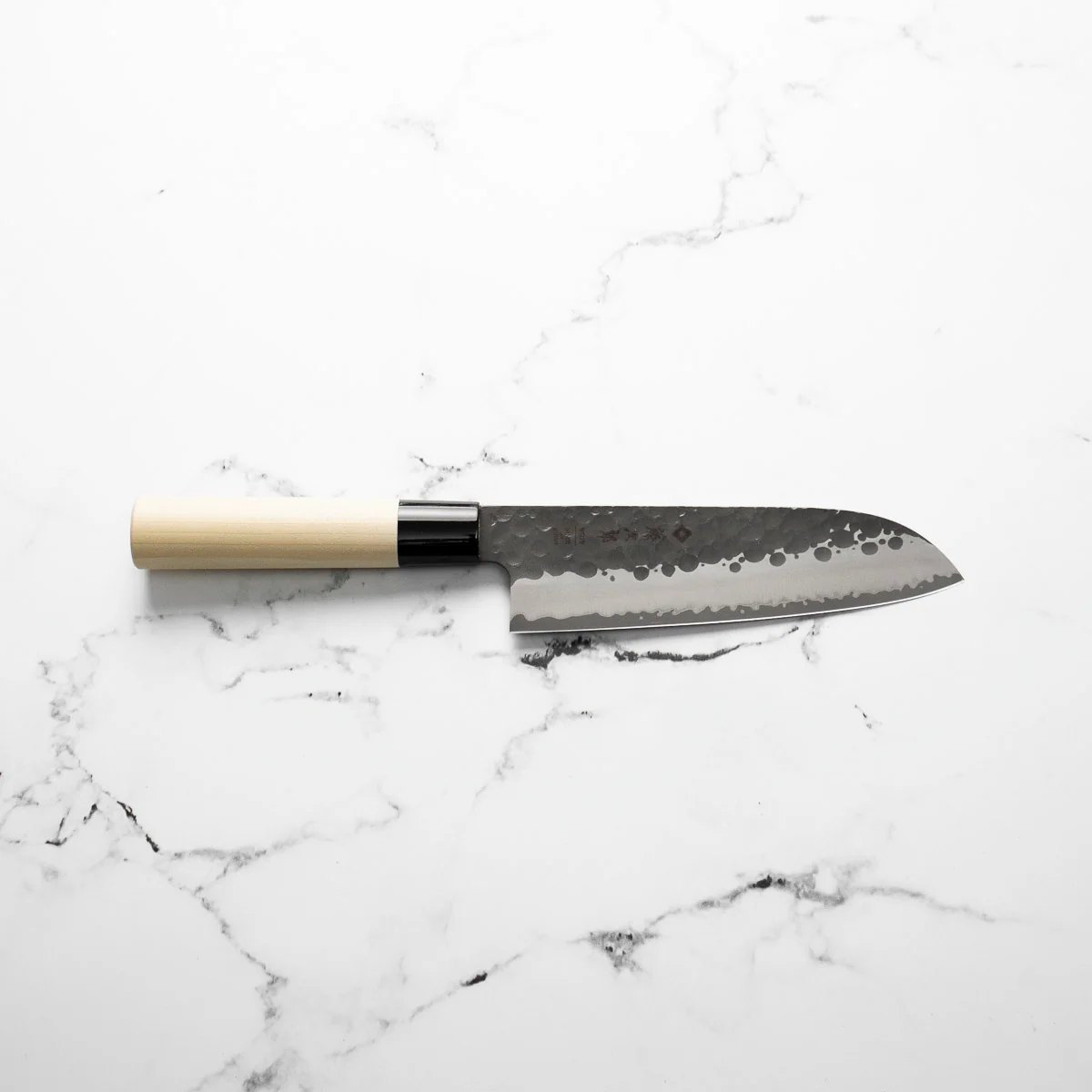 Tojiro DP Hammered VG10 Santoku 170mm - Image 4