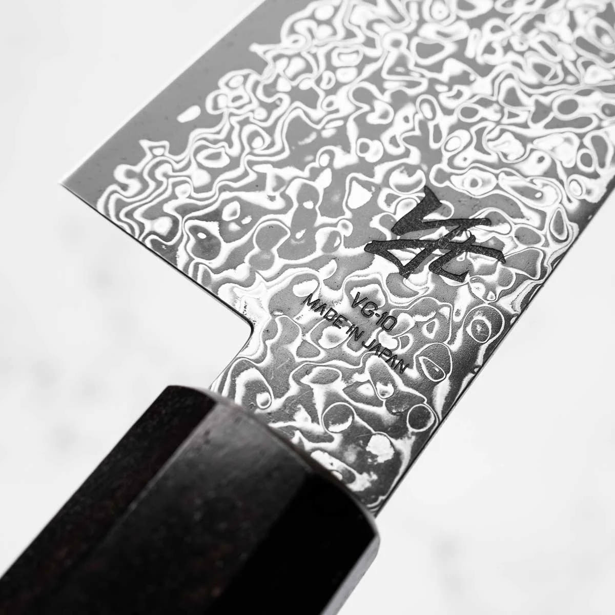 Toshitaka VG10 Damascus Bunka 180mm - Ebony & White Spacer - Image 6