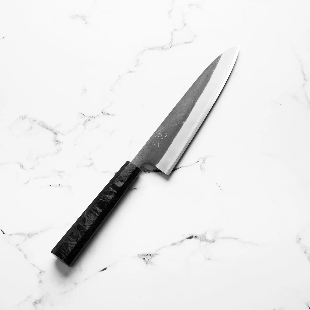 Yoshikane (Hatsukokoro) White 2 Kurouchi Nashiji Gyuto 210mm - Dark Carbon Fibre - Image 2