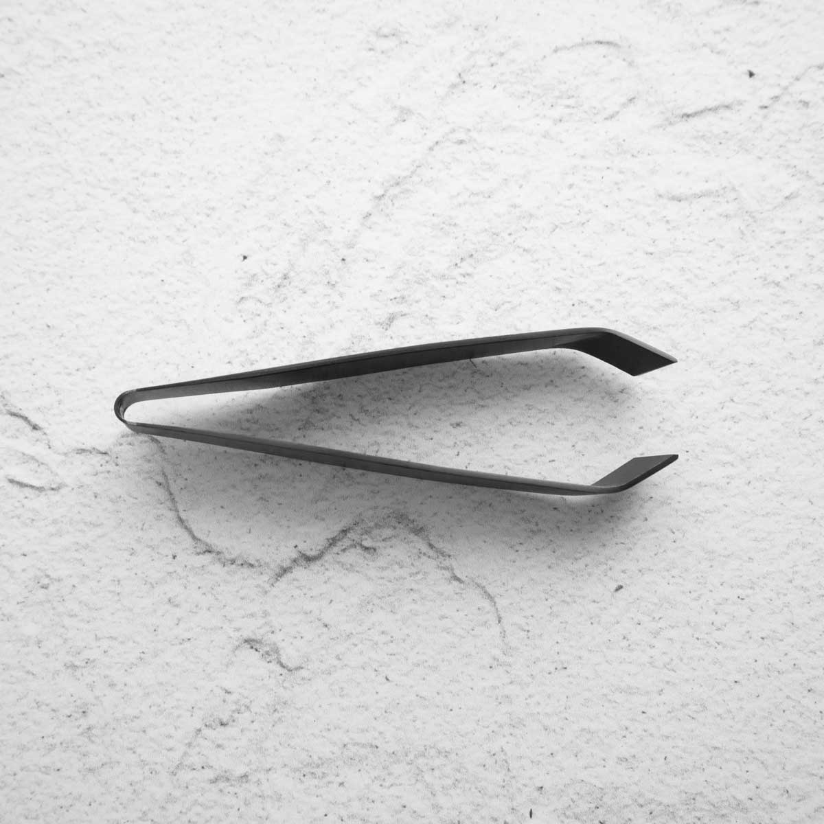 Fishbone Tweezers - Black - Image 3